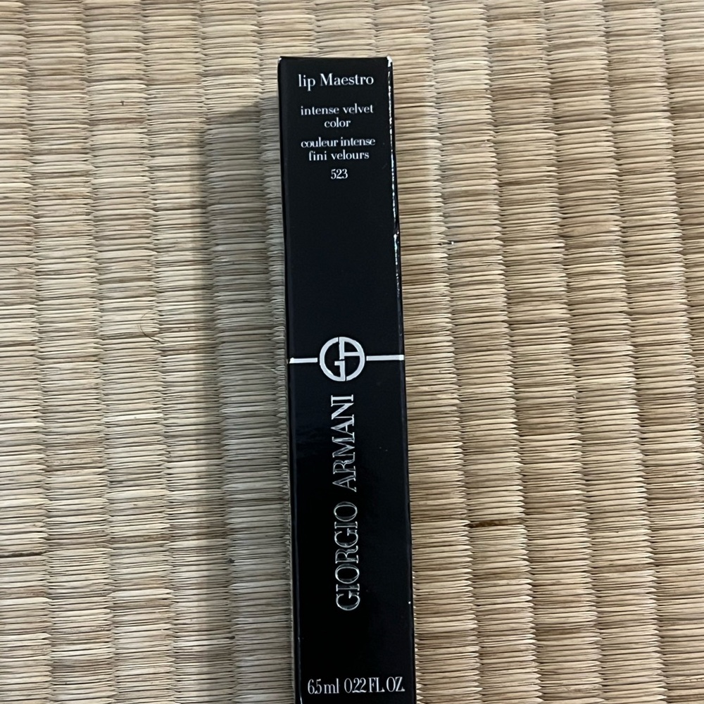 Giorgio Armani Lip Maestro intense velvet  in Rose Sand 523
